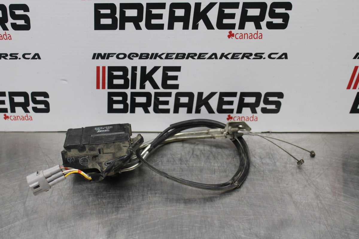 11-22 SUZUKI GSXR 600  EXHAUST VALVE SERVO MOTOR BB193