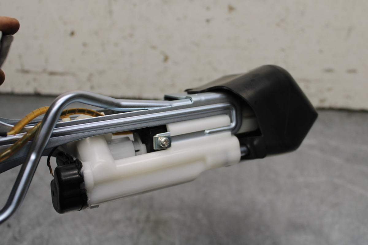 14 HONDA CTX1300A FUEL GAS PUMP BB732