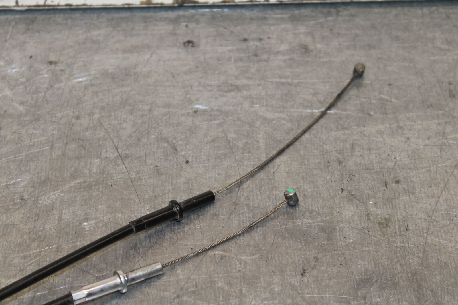 19-23 KAWASAKI NINJA ZX6R THROTTLE CABLE LINE HOUSING GUIDE BB701