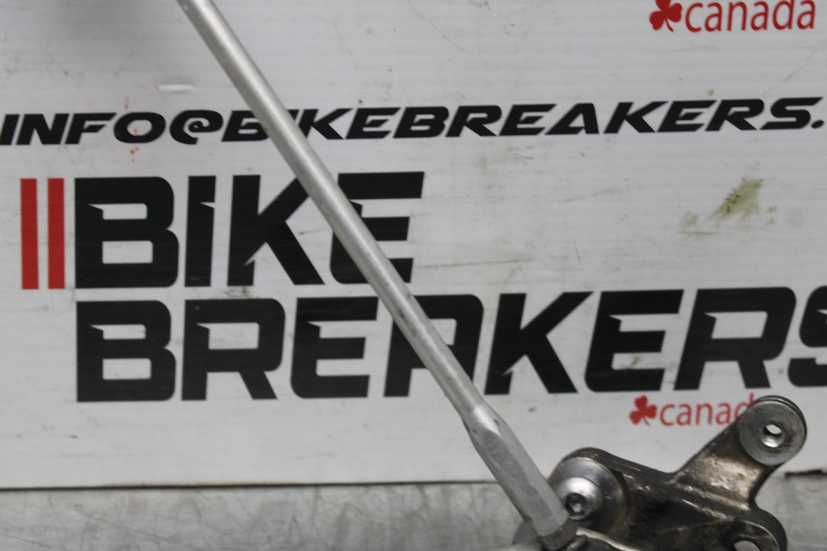 06-07 SUZUKI GSXR 600 SHIFTER LINKAGE SHIFT LINK PEDAL BB845