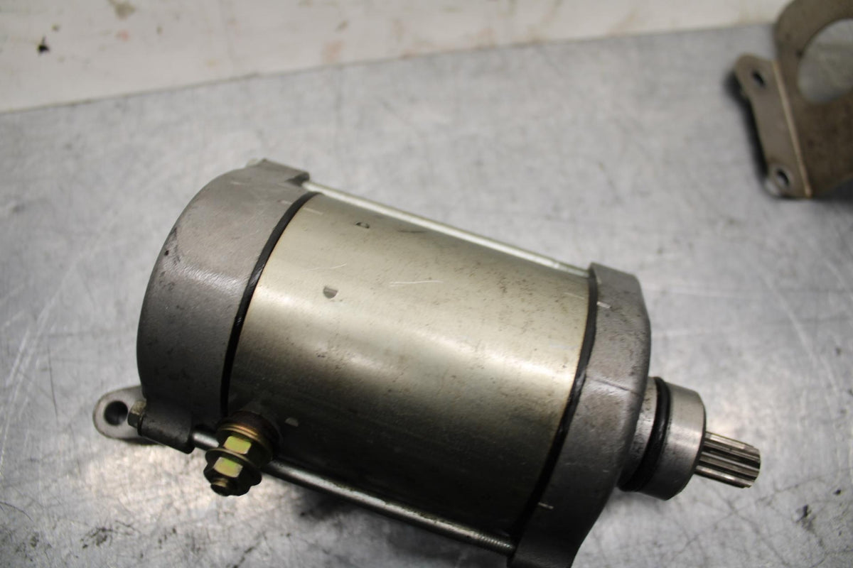 2001 Honda ST1100 ENGINE STARTING STARTER MOTOR -DC 12V BB77