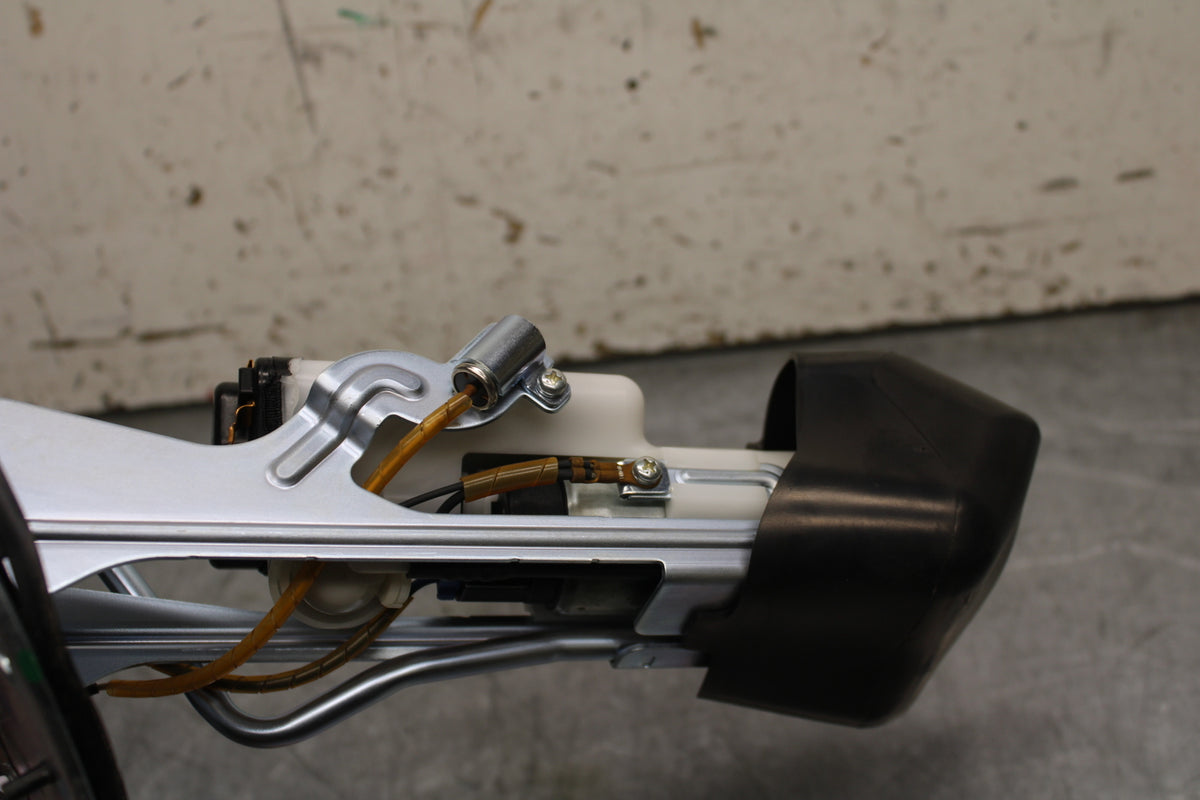 14 HONDA CTX1300A FUEL GAS PUMP BB732