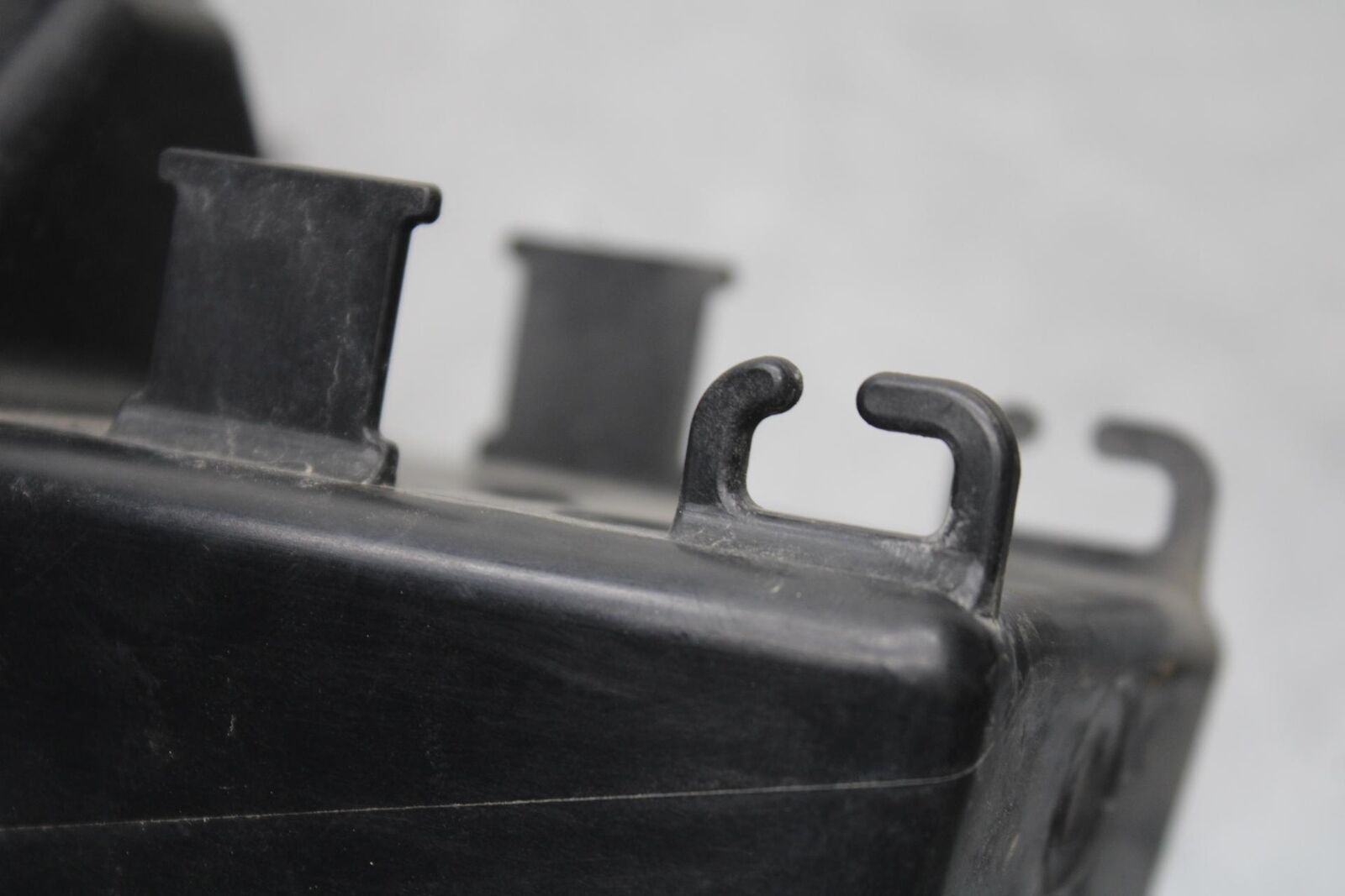 09-12 KAWASAKI NINJA ZX6R RAM AIR INTAKE TUBE DUCT BB640