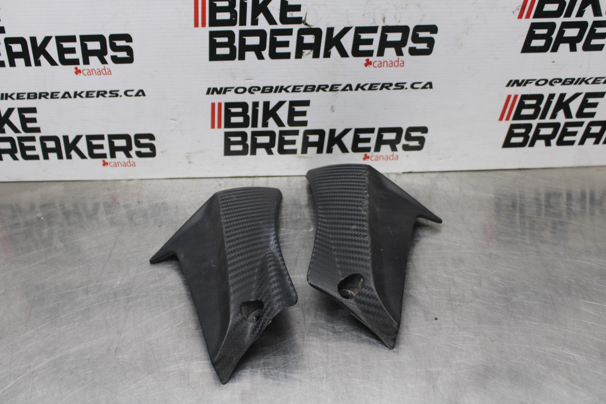 11-24 SUZUKI GSXR750 RIGHT LEFT FRAME MID SIDE COVERS COWLS PANELS TRIM BB871