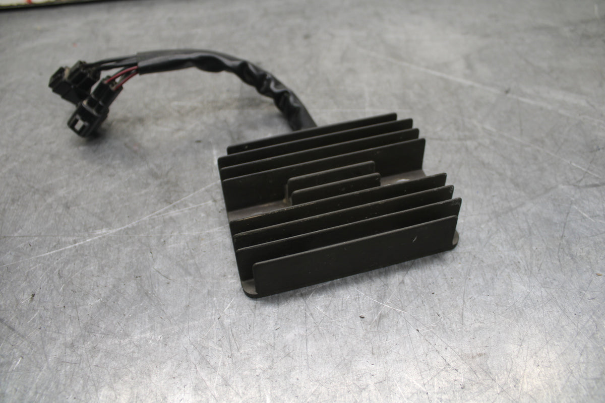 08-10 SUZUKI GSXR 600 RECTIFIER VOLTAGE REGULATOR  BB721