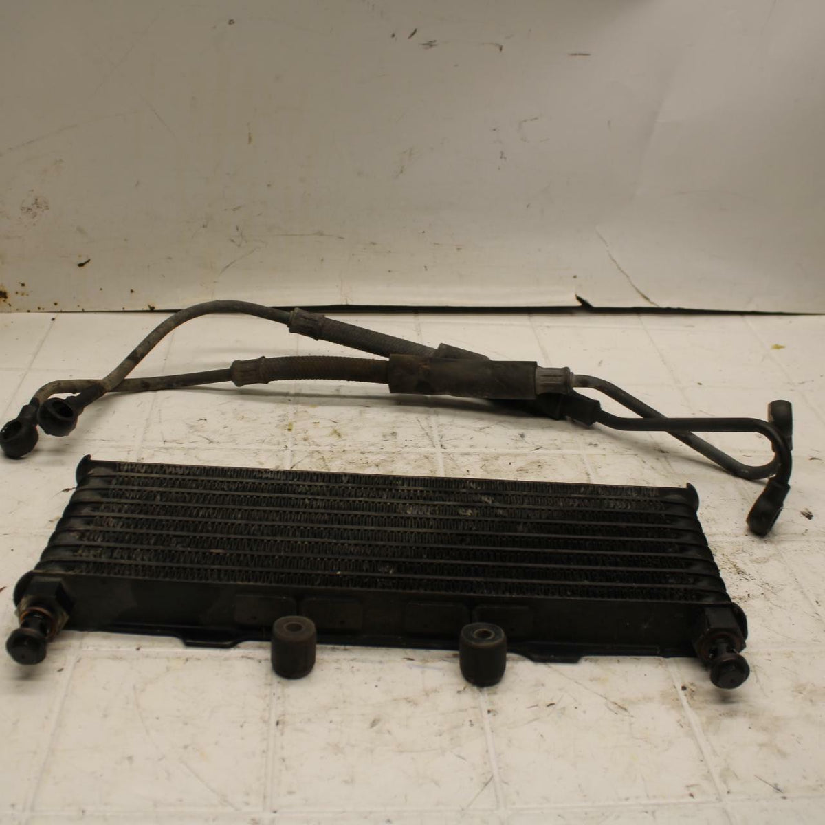 93 SUZUKI KATANA 600 GSX600F ENGINE MOTOR OIL COOLER  BB400