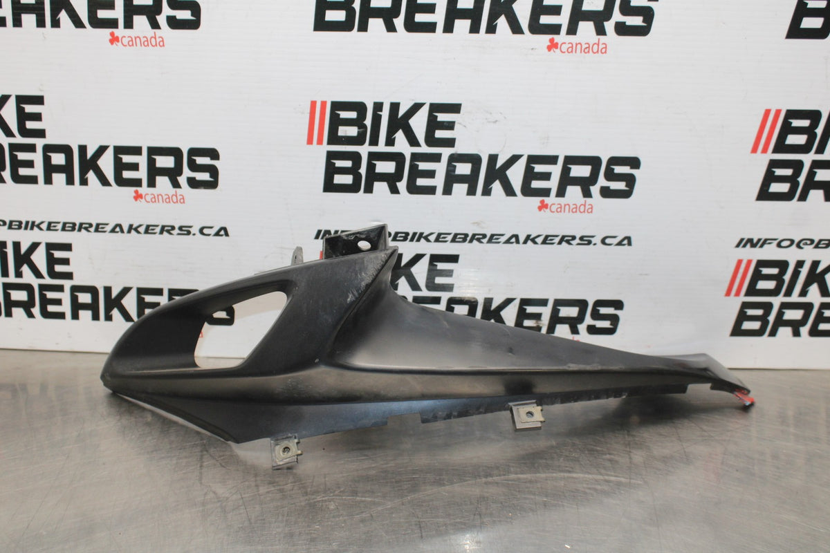 06-07 SUZUKI GSXR750 LEFT FRONT DUCT COVER PANEL COWL BB811