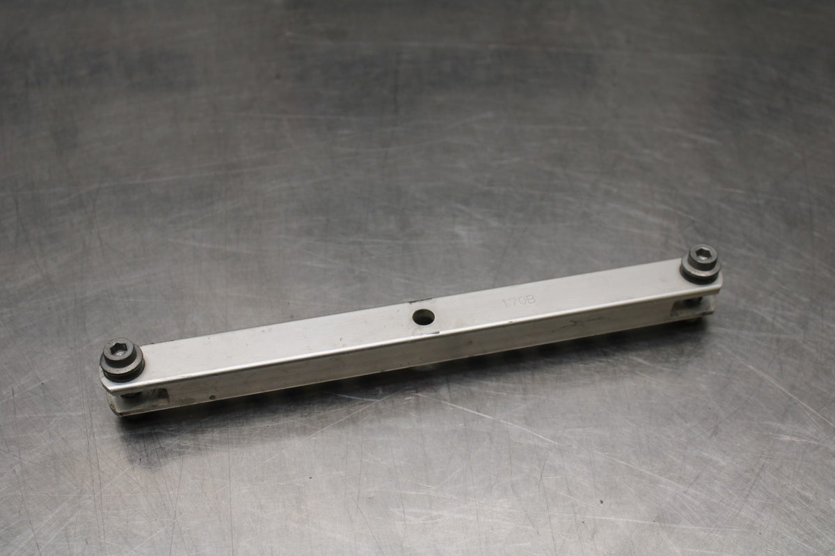 18 YAMAHA SUPER TENERE REAR BACK BRAKE TORQUE ROD SHAFT BAR BB832