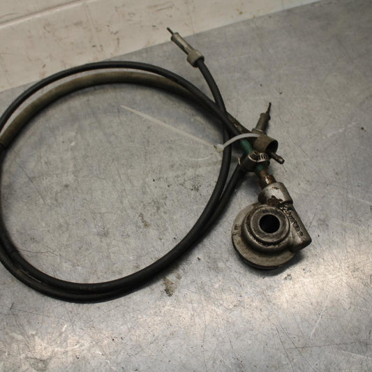 75 SUZUKI GT 550 SPEEDOMETER DRIVE SPEEDO LINE BB72