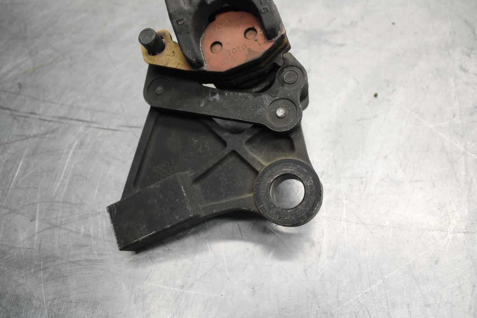 11 KAWASAKI NINJA 650 ER EX 650 REAR BACK BRAKE CALIPER W MOUNT BRACKET BB503