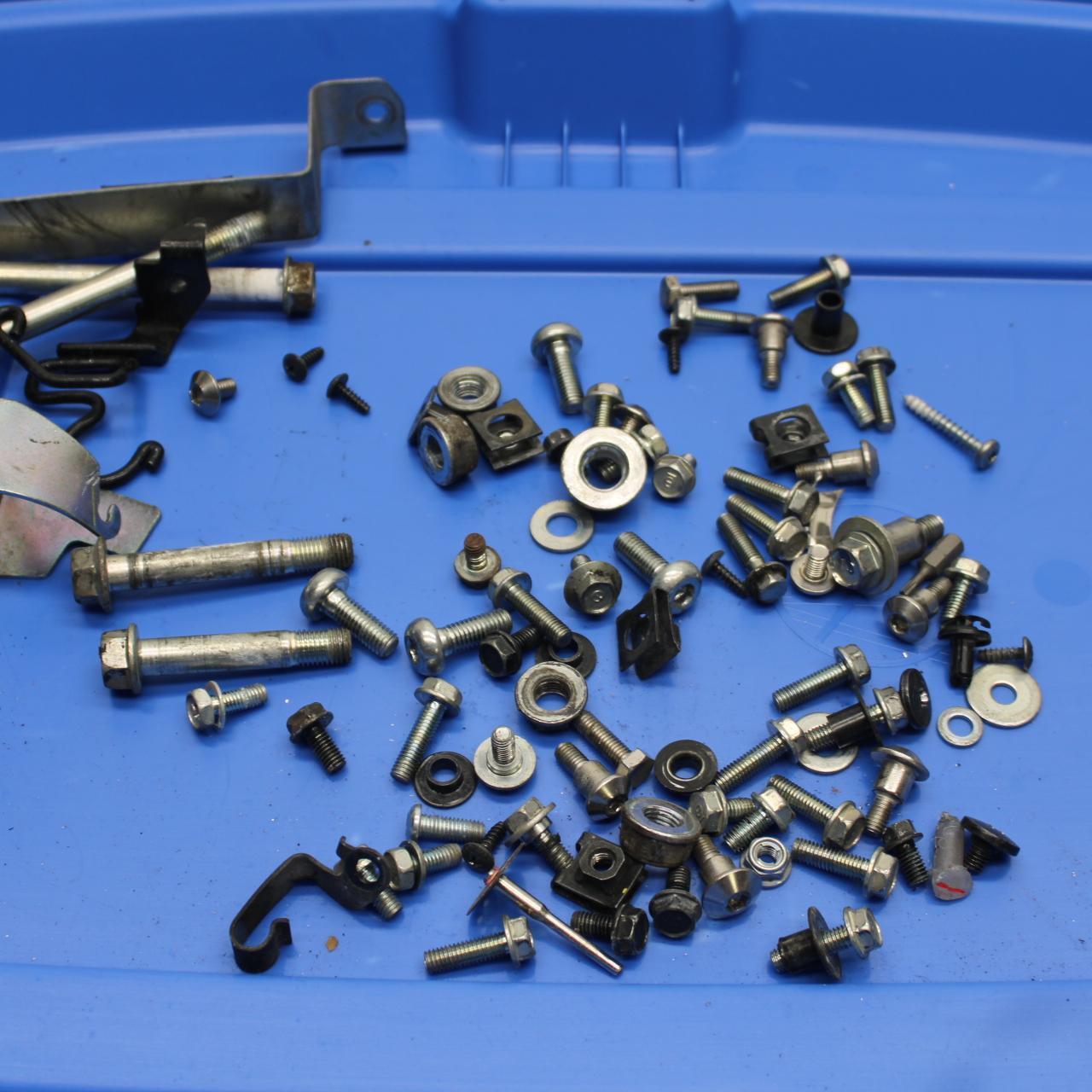 15-18 HONDA CB300FA MISCELLANEOUS MOUNTING BOLTS HARDWARE MOTOR SCREWS BB646