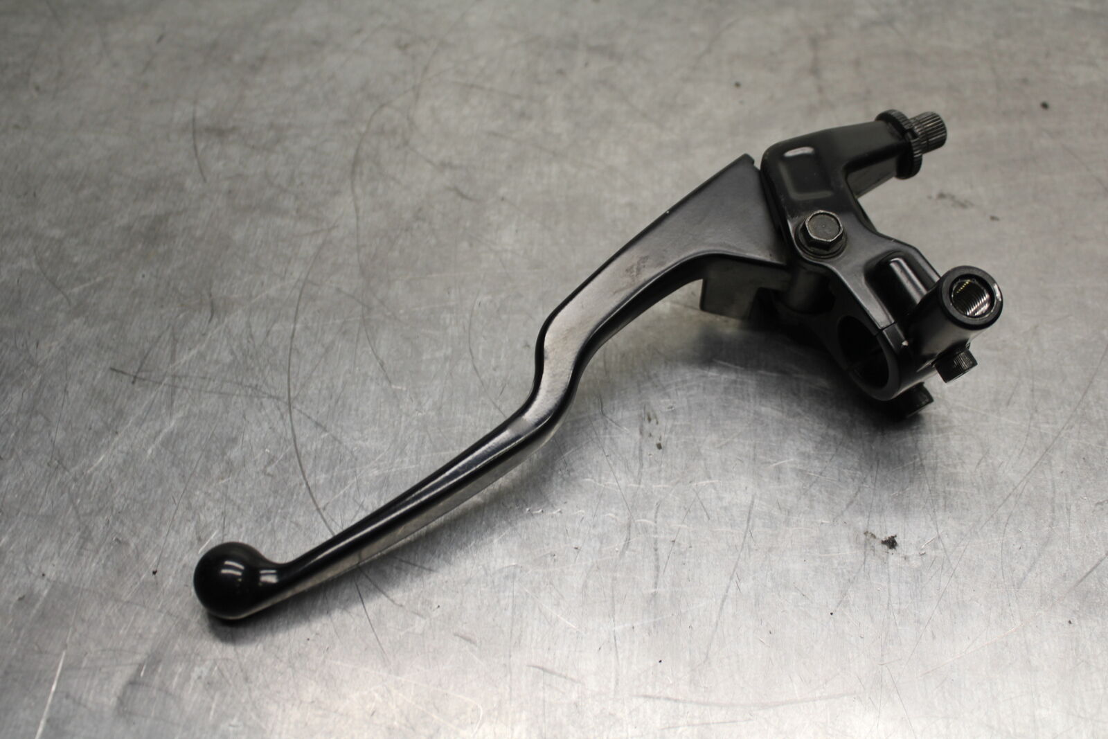 19-22 KAWASAKI Z400 CLUTCH PERCH MOUNT WITH LEVER  BB738