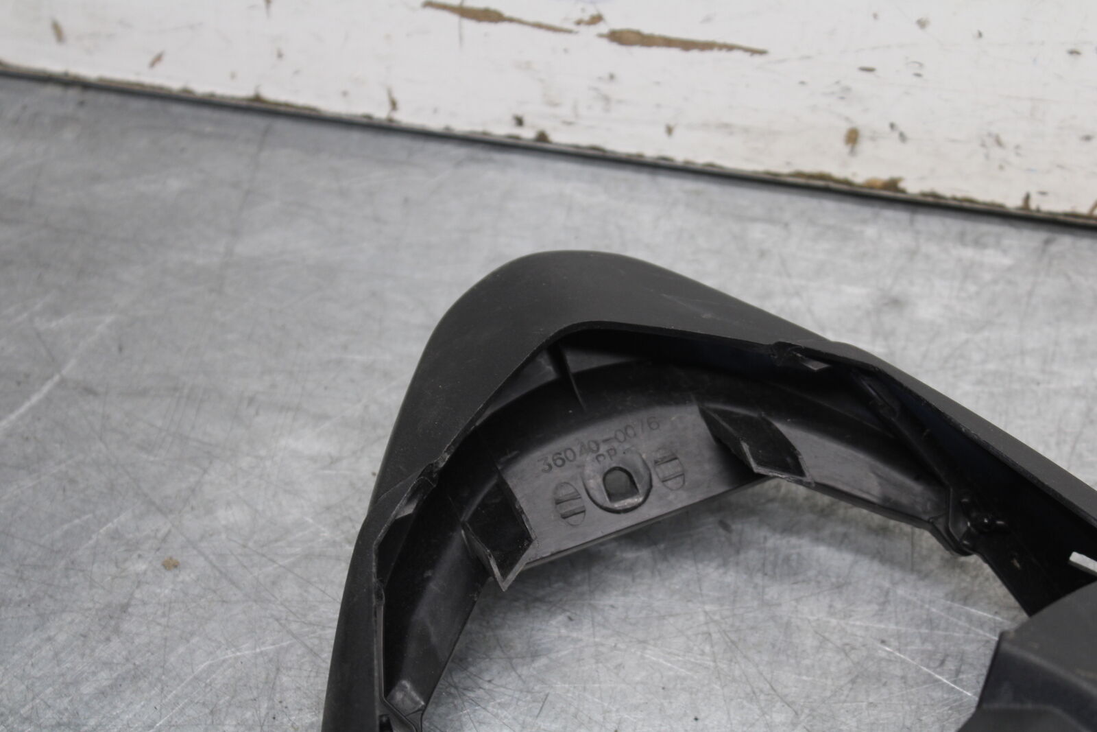 09-12 KAWASAKI NINJA ZX6R REAR TAILLIGHT BRAKE LIGHT TRIM BB640