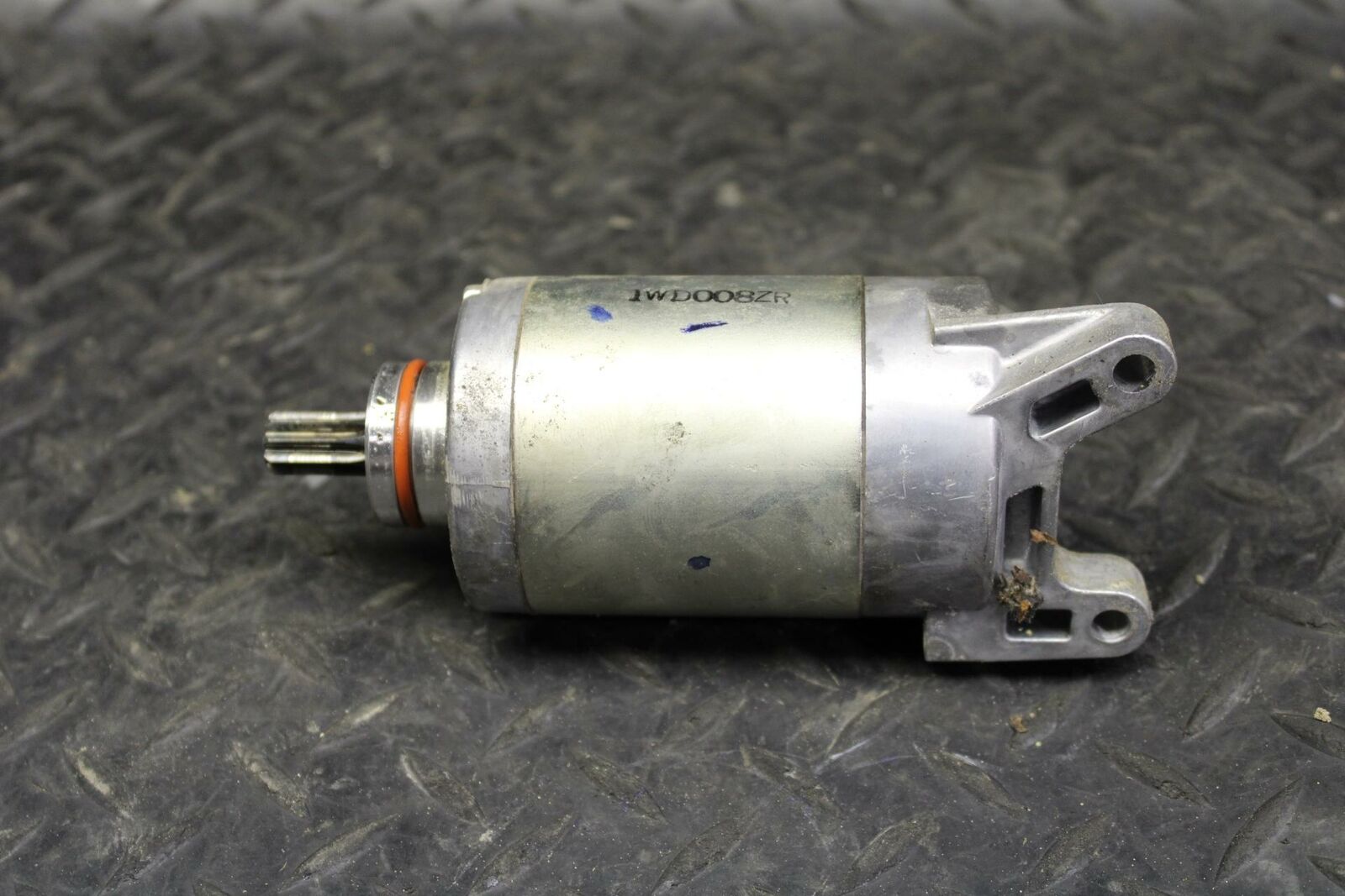 19 YAMAHA YZF R3 ENGINE STARTING STARTER MOTOR -DC 12V BB177
