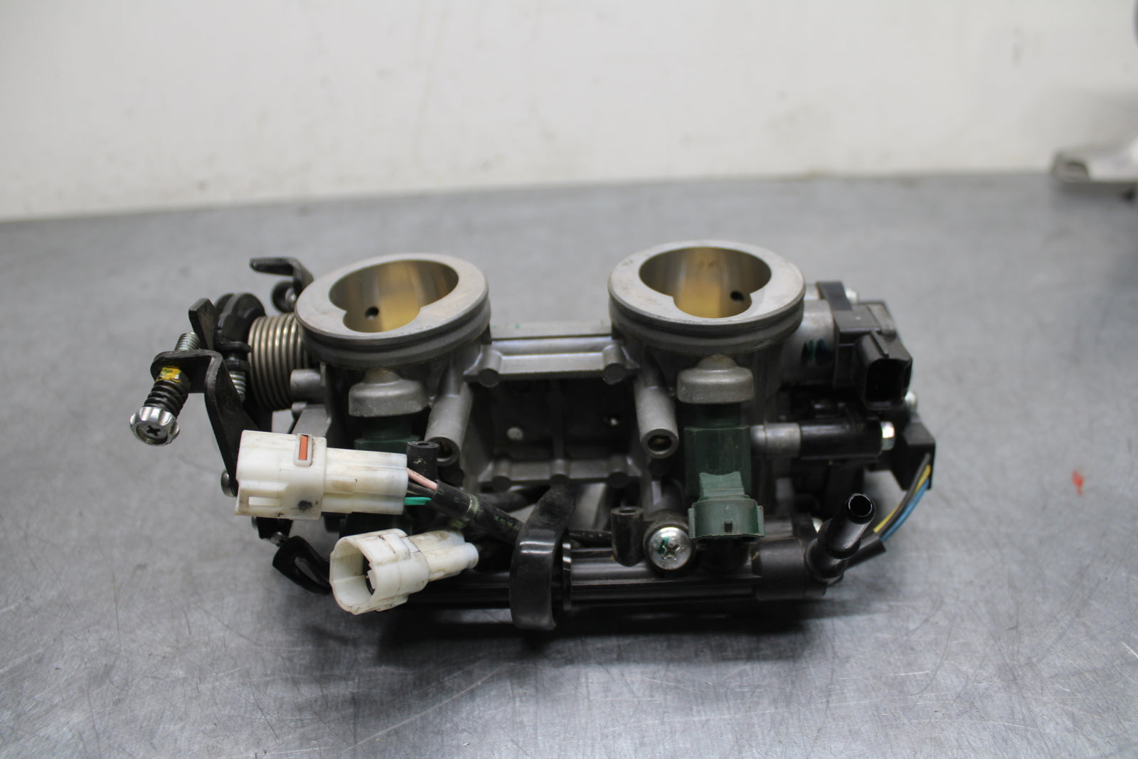 07-09 KAWASAKI VERSYS 650 MAIN FUEL INJECTORS / THROTTLE BODIES BB125