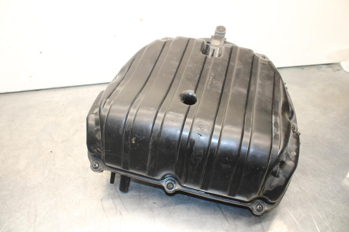 23 KAWASAKI NINJA ZX6R 636 AIRBOX AIR INTAKE FILTER BOX BB609