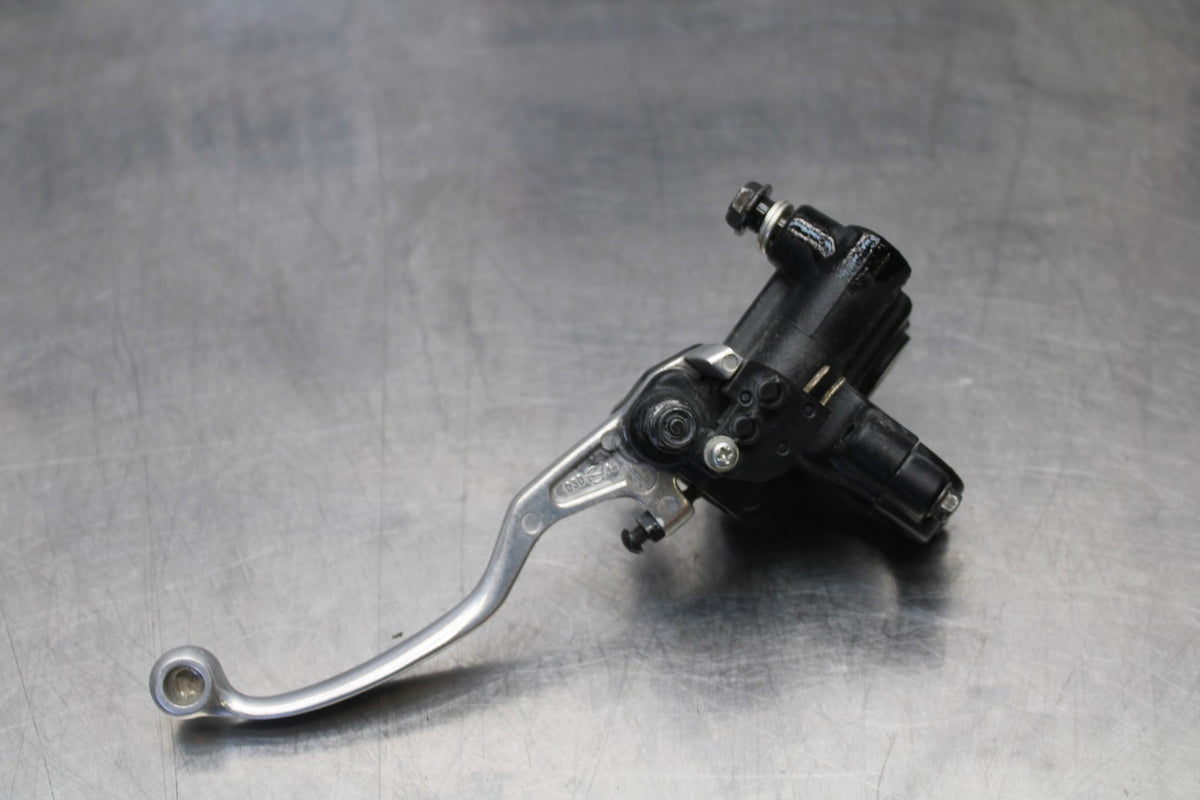 08-18 KAWASAKI KLR650 FRONT BRAKE MASTER CYLINDER w/ LEVER BB183