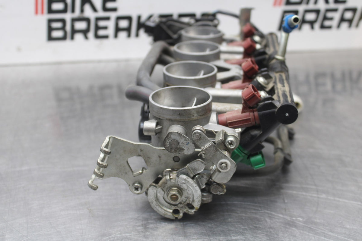 08-10 SUZUKI GSXR 600 MAIN FUEL INJECTORS / THROTTLE BODIES BB803