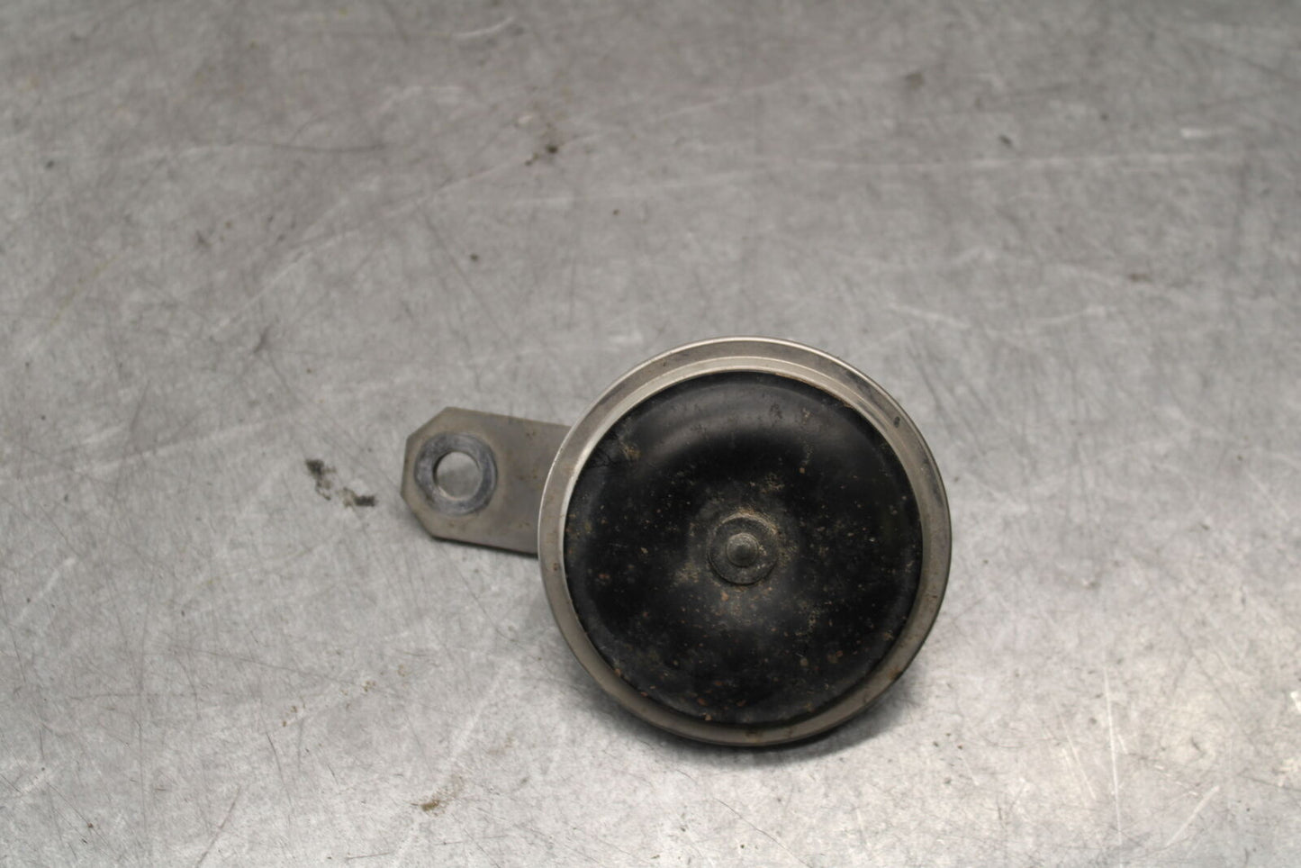 09-15 YAMAHA FZ6R HORN SIGNAL BB686