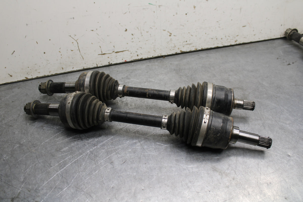 20-24 CF-MOTO CFORCE 600 TOURING REAR LEFT RIGHT DRIVE CV AXLES PIVOTS BB715