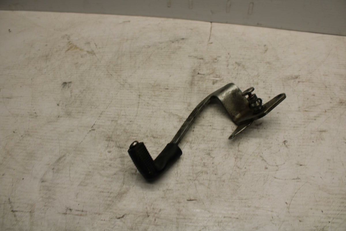 09 YAMAHA FZ6 RIGHT REARSET BRAKE FOOT PEDAL BB295