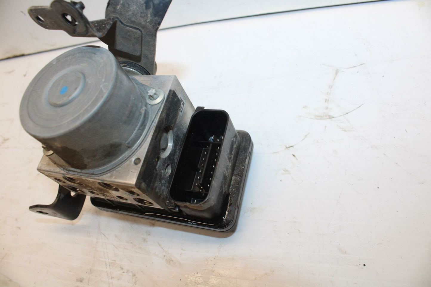 17-20 KAWASAKI NINJA 650 EX650 ABS ABS PUMP UNIT MODULE BB277