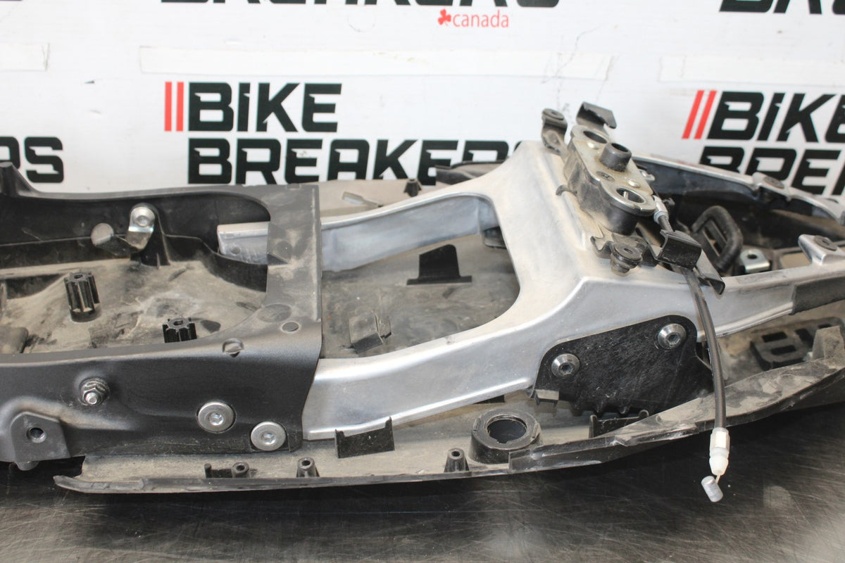 13-18 KAWASAKI NINJA ZX6R REAR SUBFRAME BACK SUB FRAME BB908