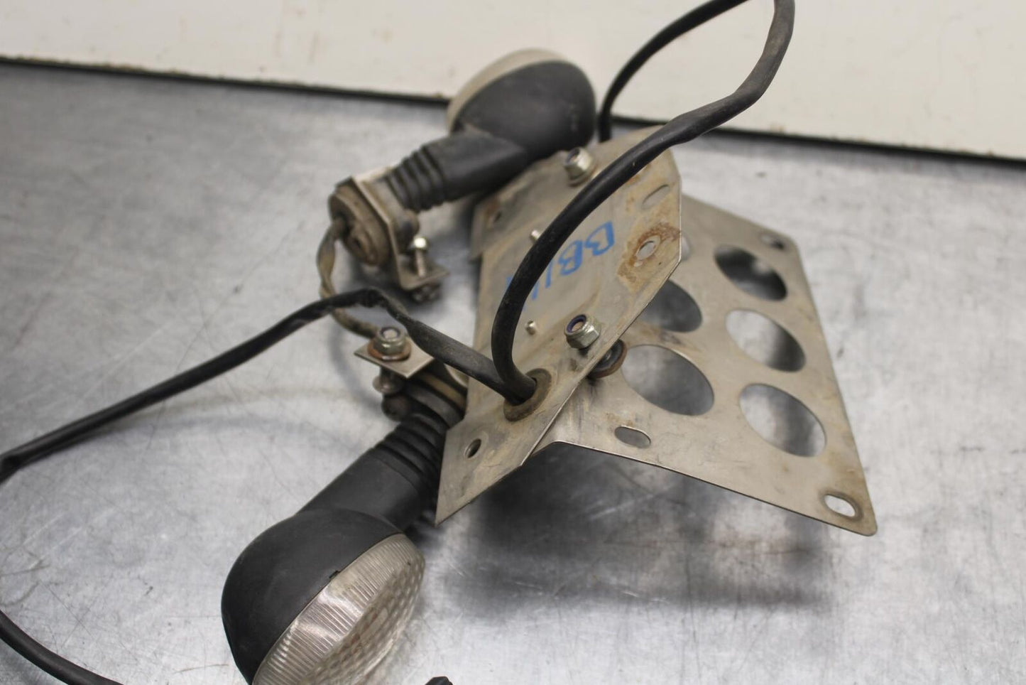 2009 Kawasaki Ninja EX250J REAR LEFT RIGHT TURN SIGNALS LIGHT INDICATORS BB87