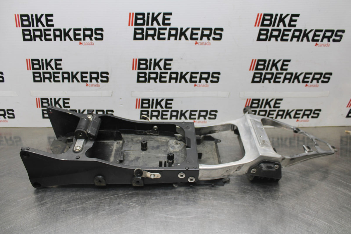 08 KAWASAKI NINJA ZX10R REAR SUBFRAME BACK SUB FRAME BB902