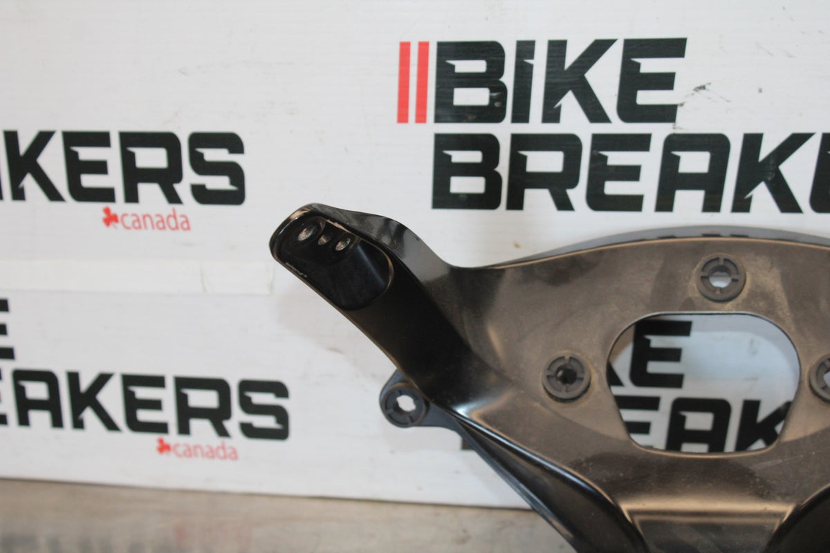 03-04 YAMAHA YZF R6 UPPER FAIRING MIRROR GAUGES STAY BRACKET BB890