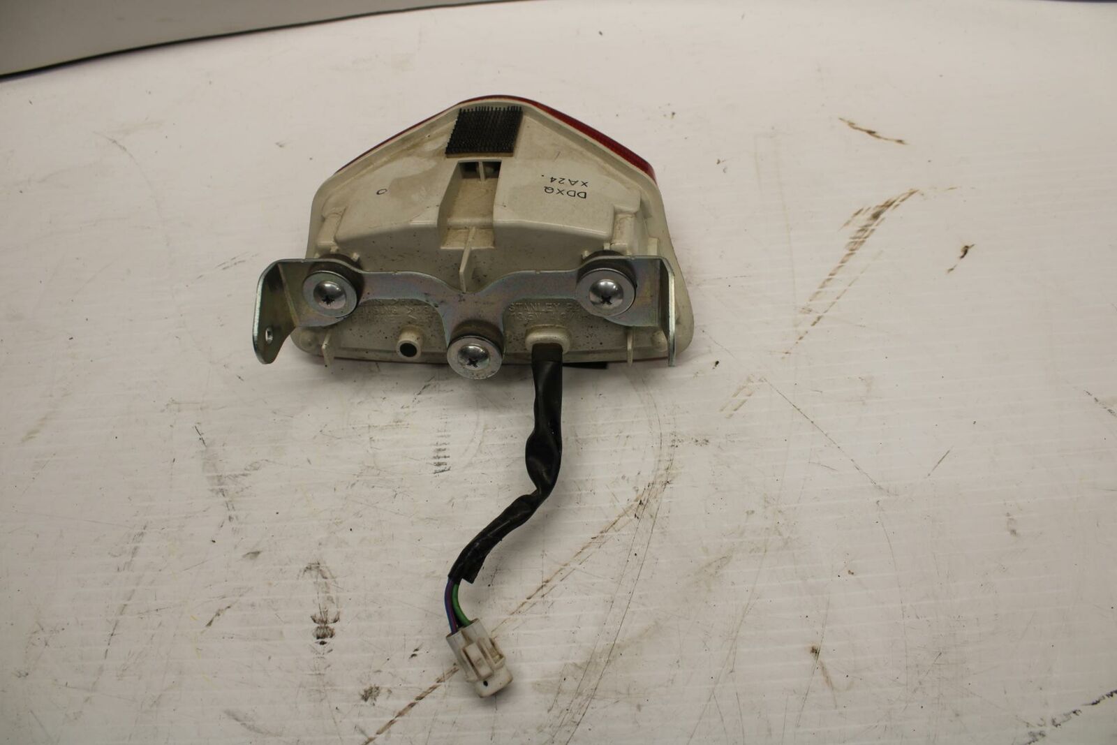 08-09 SUZUKI GSXR600 REAR TAIL TAILLIGHT BACK BRAKE LIGHT 35710-37H30 BB250