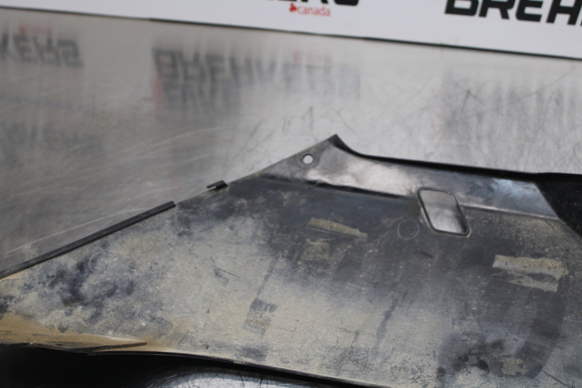 05-06 HONDA CBR600RR RIGHT LOWER BOTTOM BELLY SIDE FAIRING COWL  BB149