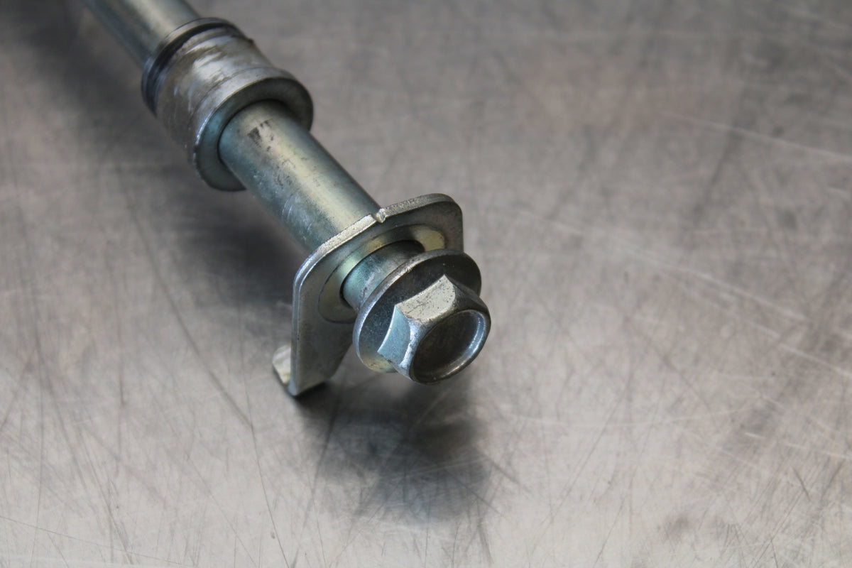 09-15 YAMAHA FZ6R REAR AXLE BACK WHEEL RIM PIVOT BOLT AXEL BB161