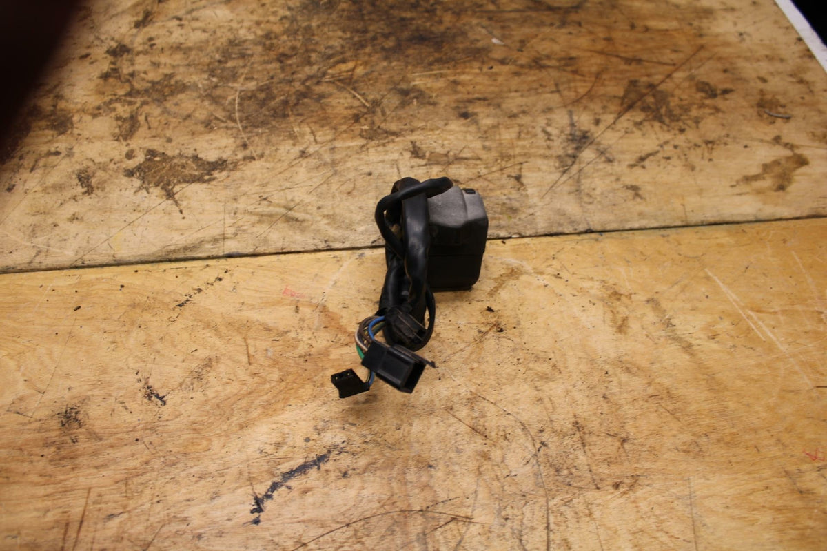 91-93 YAMAHA FZR1000 LEFT CLIP ON HANDLE HORN SIGNALS SWITCH SWITCHES BB339