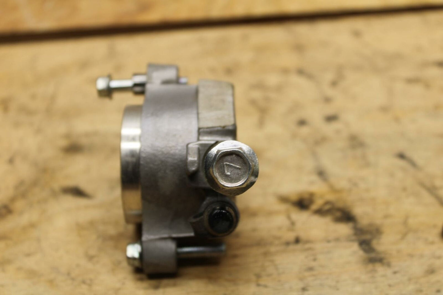 07-12 SUZUKI BANDIT 650S CLUTCH SLAVE PISTON CYLINDER BB328