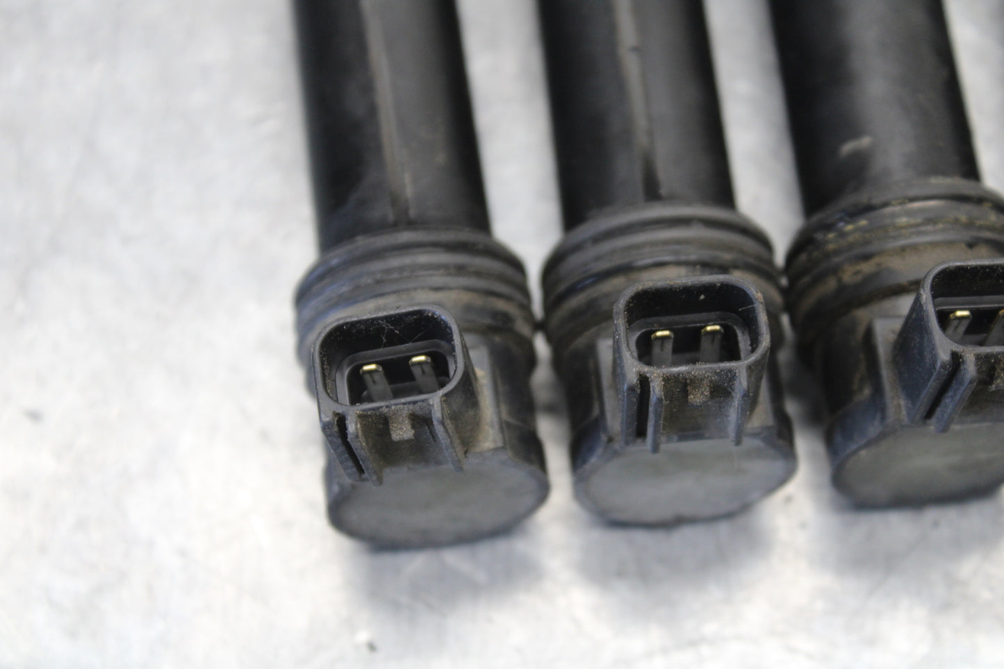 03-04 KAWASAKI NINJA ZX6RR IGNITION COILS COIL SPARK PLUG CAPS BB684