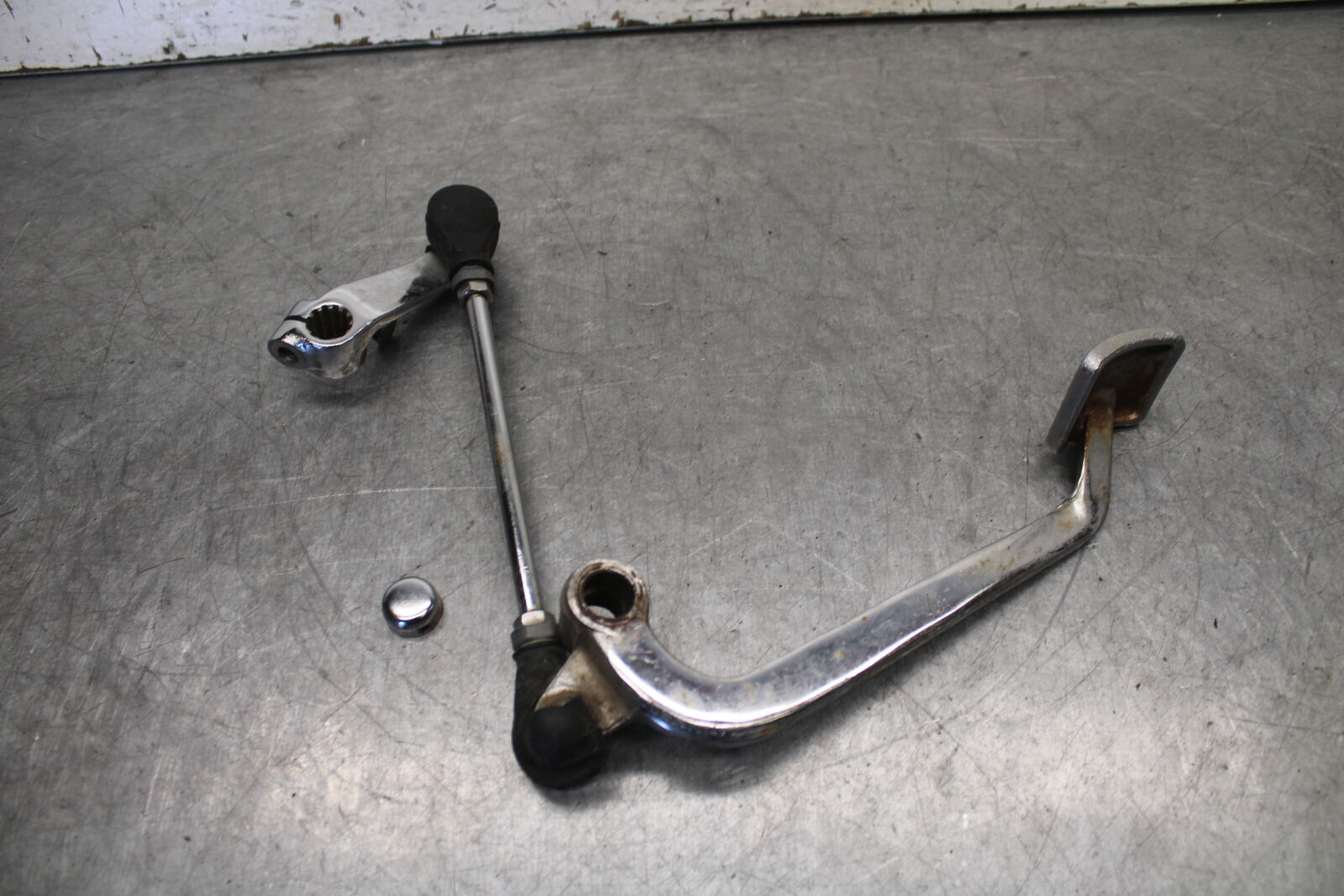 85-86 SUZUKI MADURA 1200 RIGHT REARSET BRAKE FOOT PEDAL  BB691