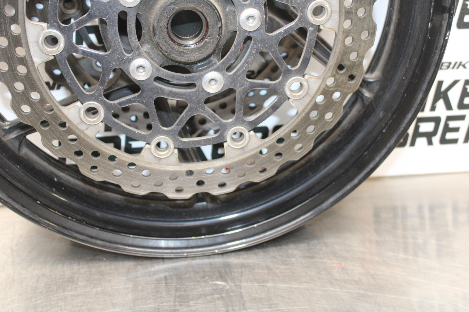 08 KAWASAKI NINJA ZX10R FRONT WHEEL FRONT RIM & ROTORS  BB201