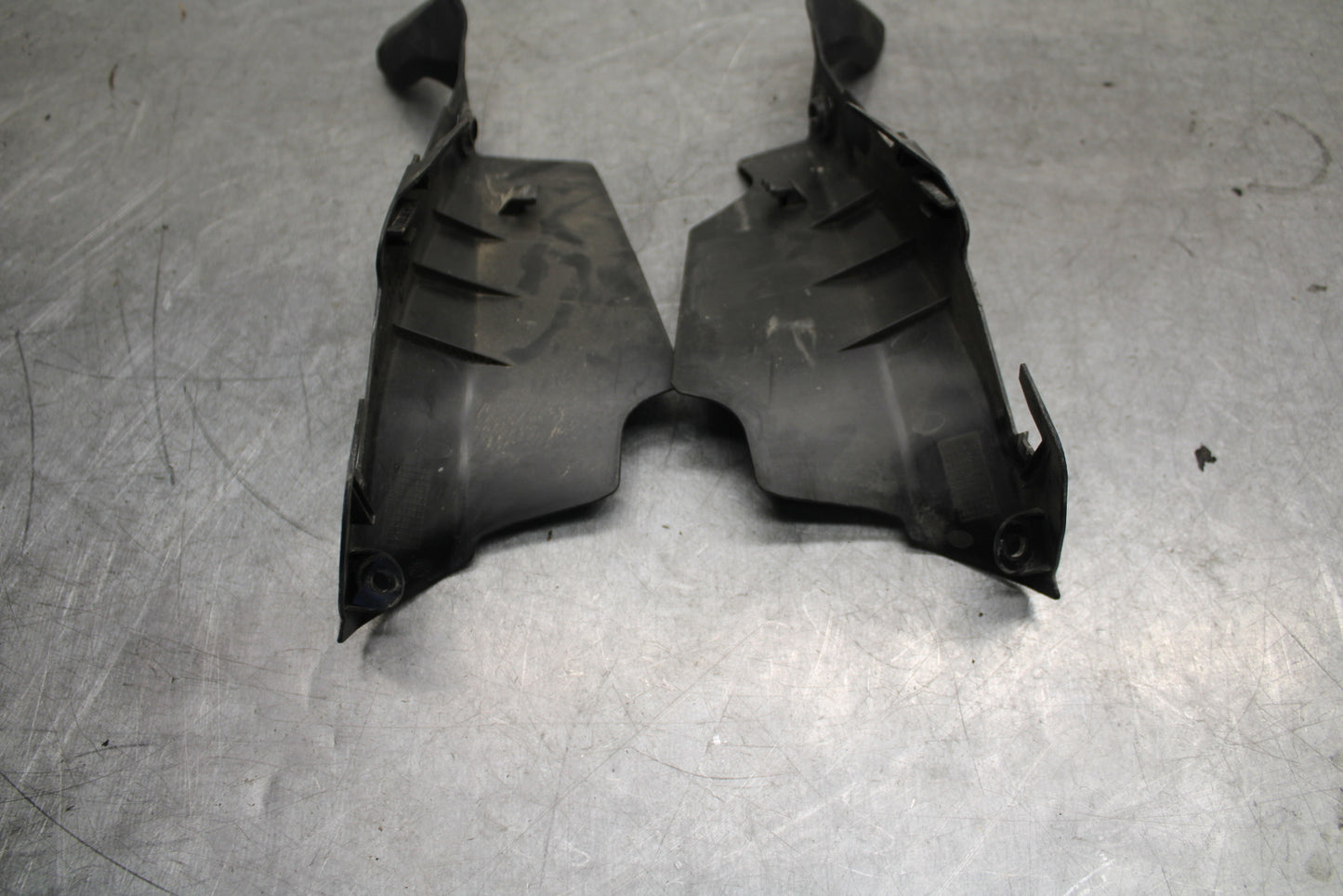 17-21 HONDA CBR1000RR SP RIGHT LEFT AIR INTAKE DUCT COVERS BB681