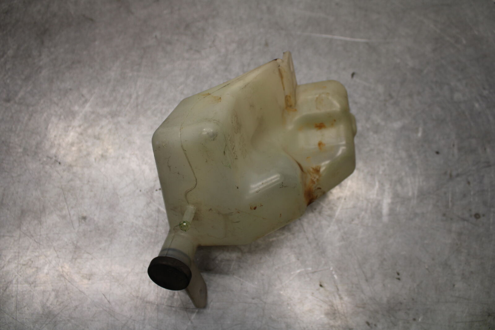 05-06 SUZUKI BOULEVARD M50 COOLANT WATER TANK RESERVOIR BOTTLE BB671