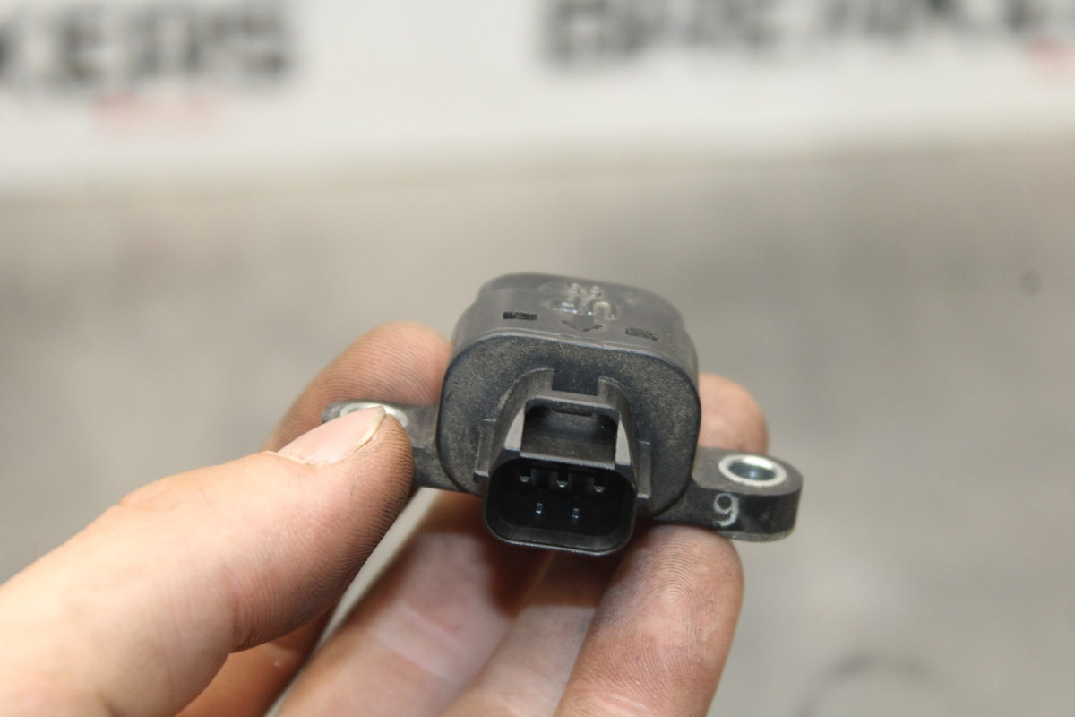 08 KAWASAKI NINJA ZX10R TIP OVER BANK ANGLE CRASH SENSOR SWITCH BB902