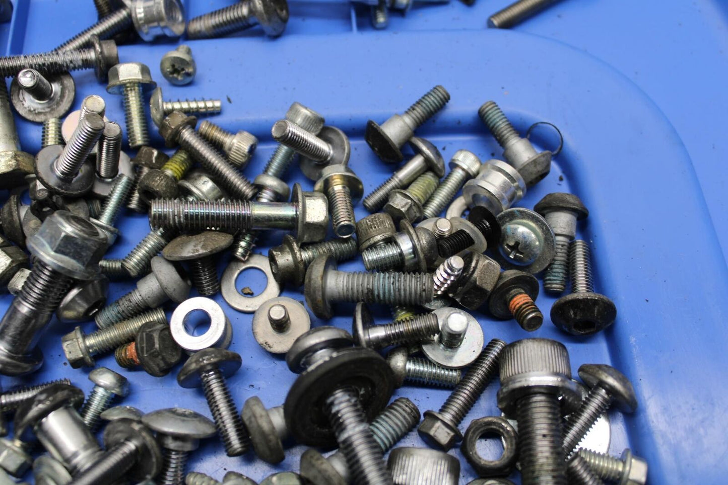 2012 Yamaha FZ8  MISC. MOUNTING BOLTS HARDWARE SCREWS BB550