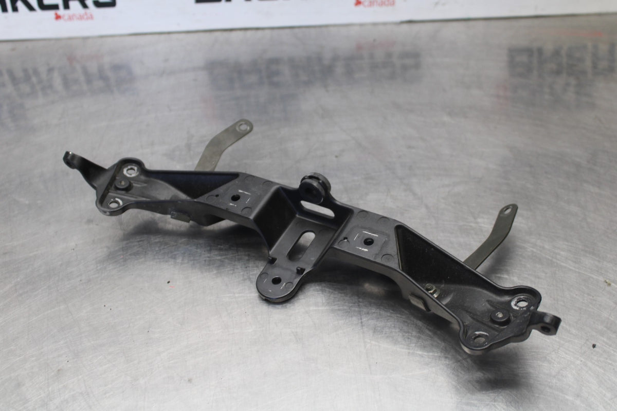 04-05 KAWASAKI NINJA ZX10R UPPER FAIRING MIRROR GAUGES STAY BRACKET BB931