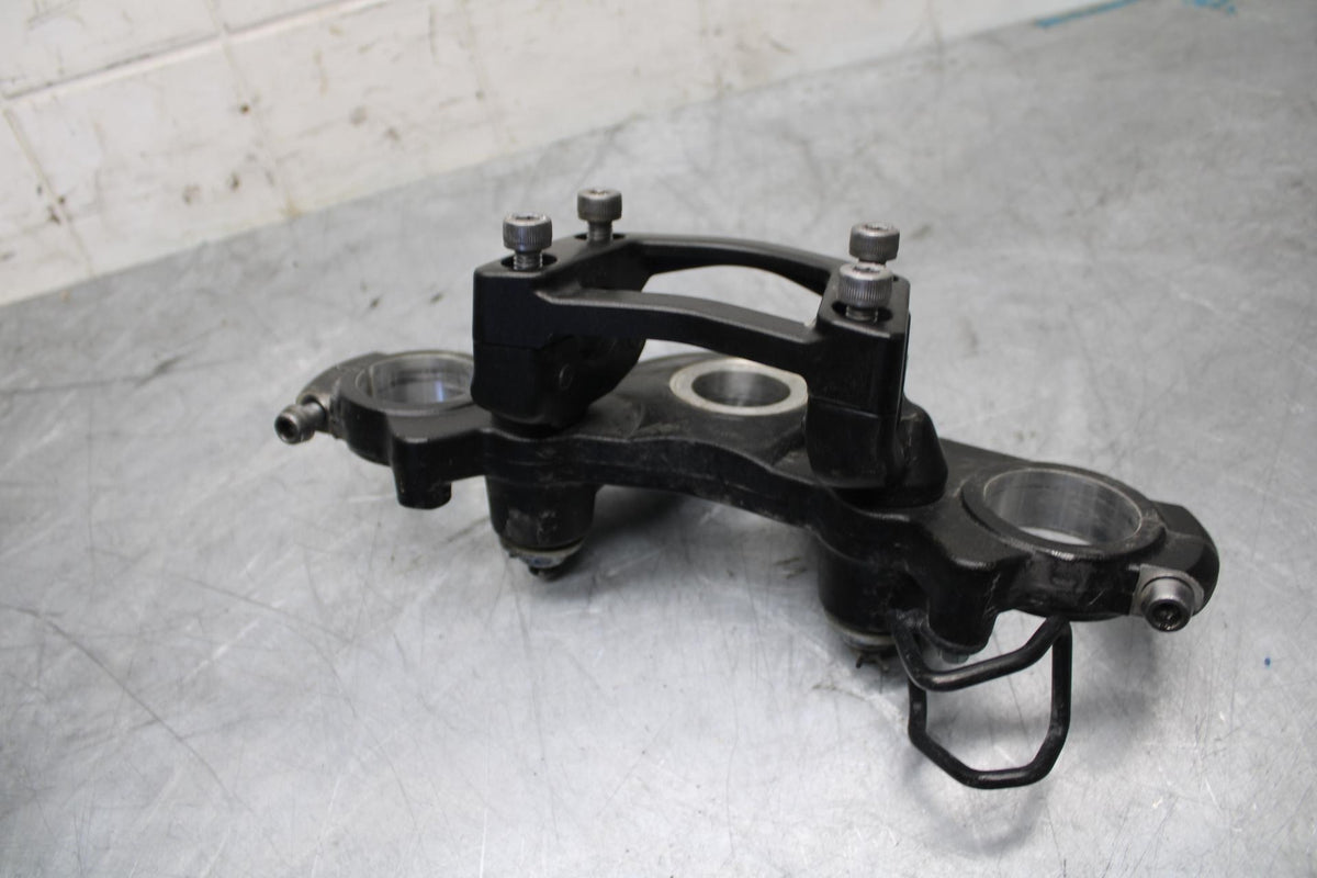 12-17 KAWASAKI NINJA 650 FORKS UPPER TRIPLE TREE CLAMP BB470