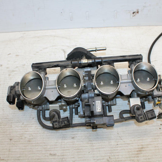 13-18 KAWASAKI NINJA ZX6R MAIN FUEL INJECTORS / THROTTLE BODIES BB304