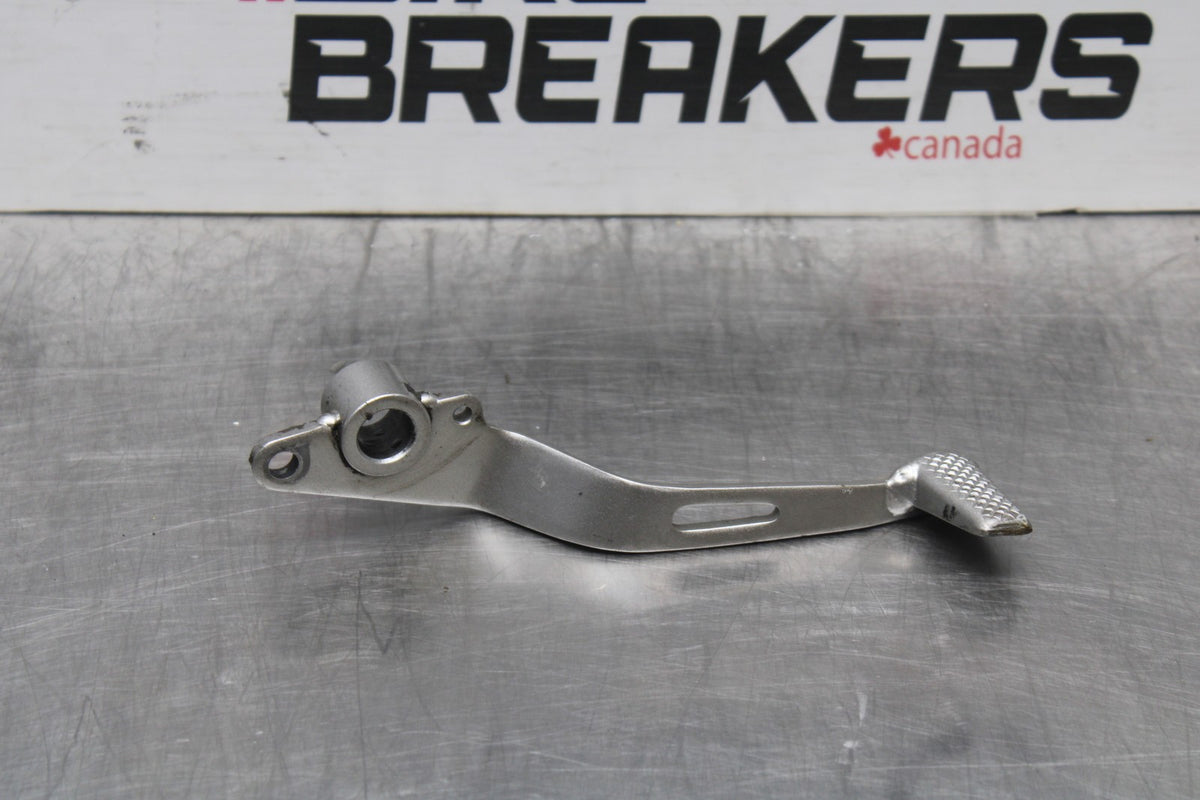 18-26 KAWASAKI Z400 RIGHT REAR BRAKE LEVER BB852