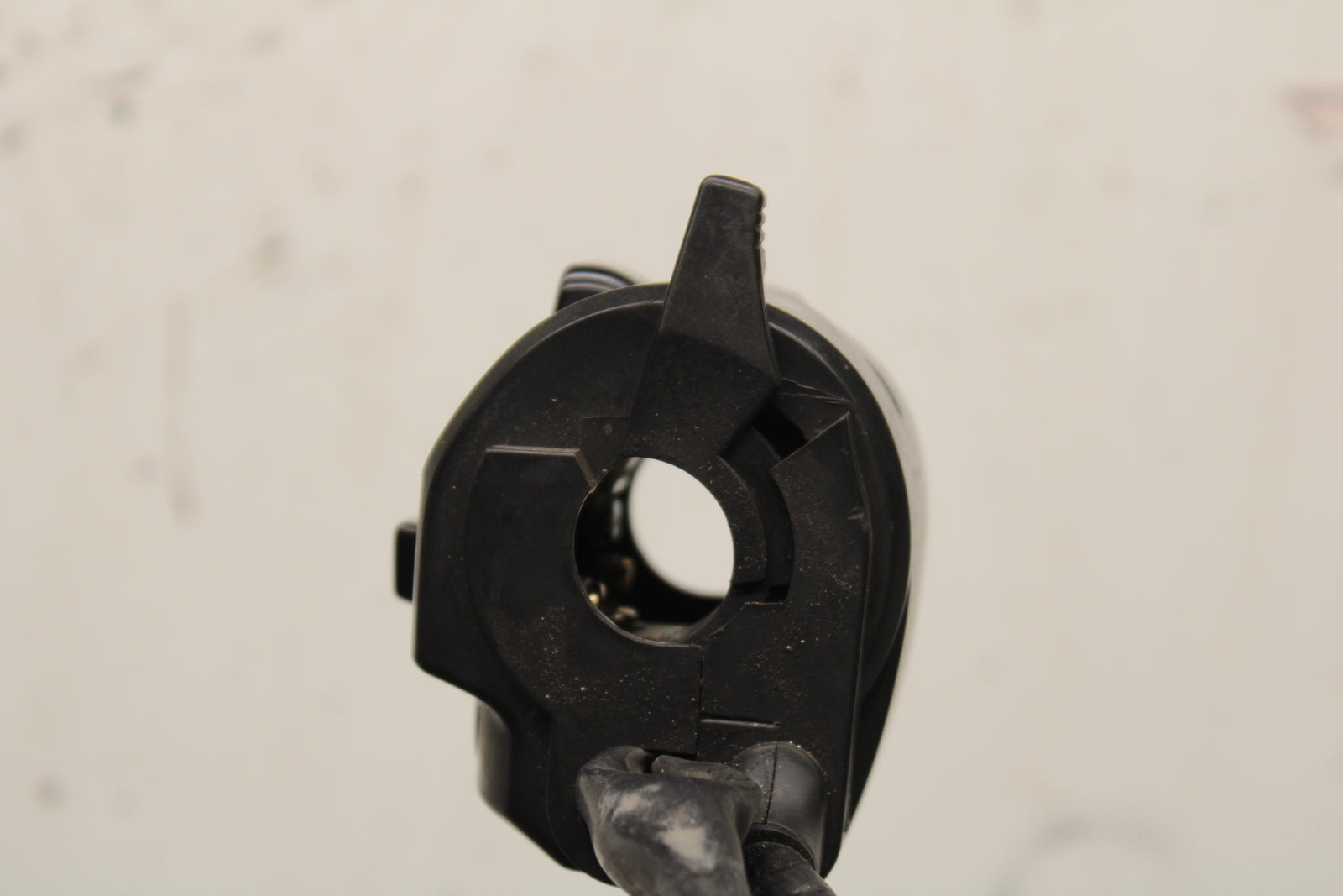 00-01 YAMAHA YZF R1 LEFT CLIP ON HANDLE HORN SIGNALS SWITCH SWITCHES BB755