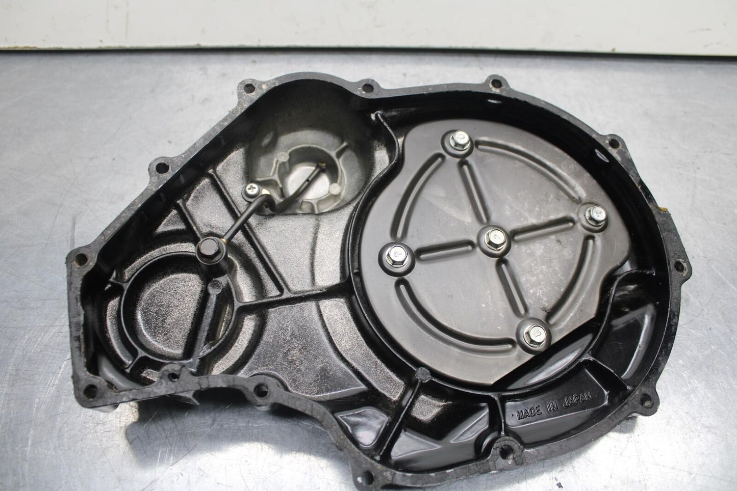 1985 Kawasaki Ninja 900R ZX900A CLUTCH SIDE ENGINE MOTOR COVER BB84