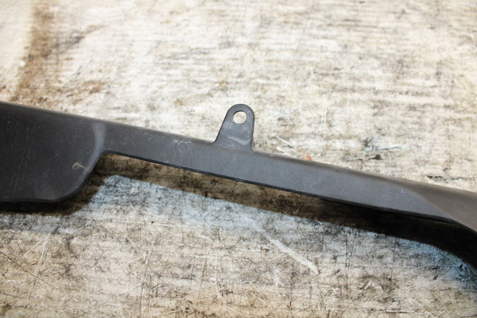 13-18 KAWASAKI NINJA ZX6R REAR BACK DRIVE CHAIN GUARD COVER SHIELD BB311