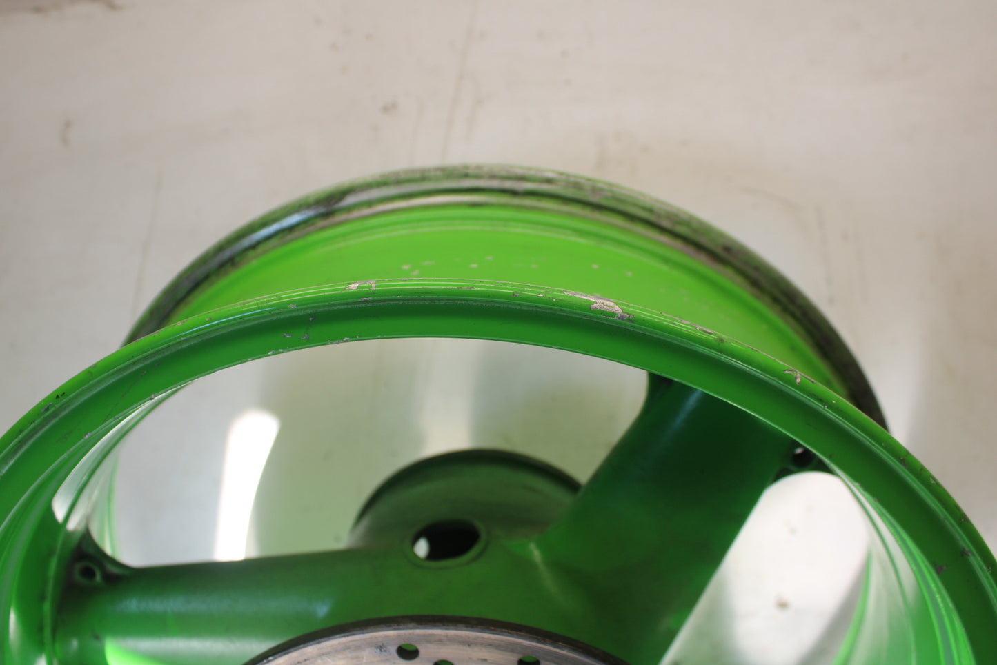 96-03 KAWASAKI NINJA ZX9R REAR WHEEL BACK RIM BB05